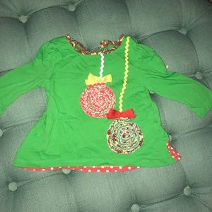 GUC Christmas outfit